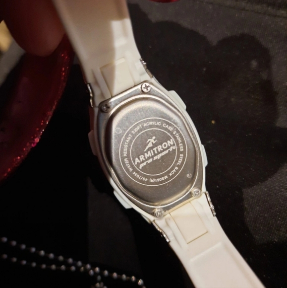 New Women's authentic ARMITRON WOMEN'S SPORTS WATCH WHITE ONE DAY CLEARANCE SALE - Picture 2 of 5